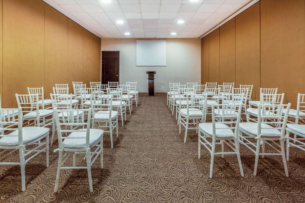 La Quinta By Wyndham Poza Rica Ξενοδοχείο Ανέσεις φωτογραφία