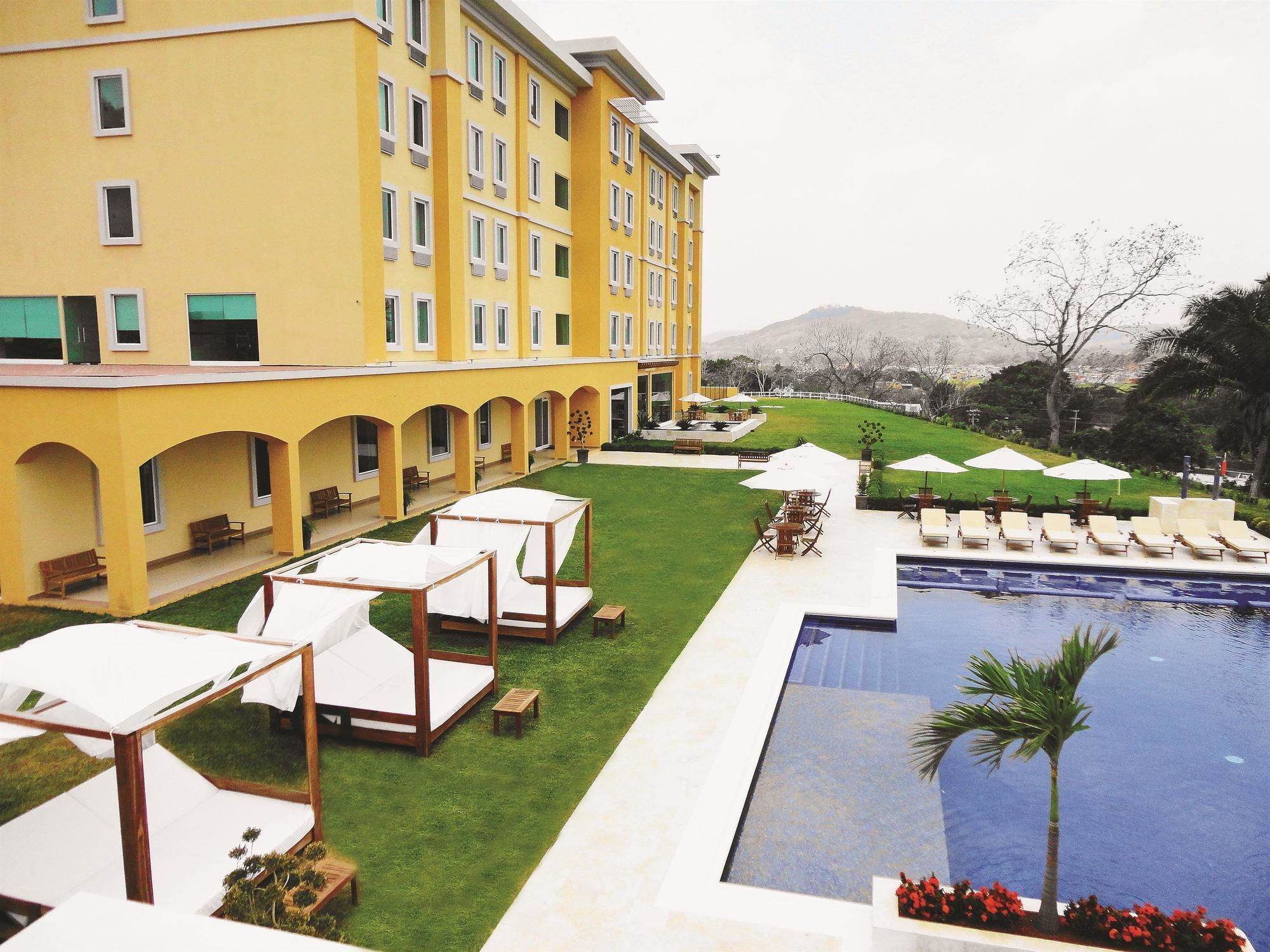 La Quinta By Wyndham Poza Rica Ξενοδοχείο Εξωτερικό φωτογραφία